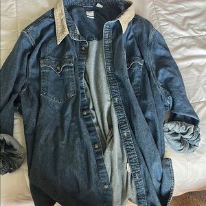 Levi's Blue Jean Jacket with Tan Collar